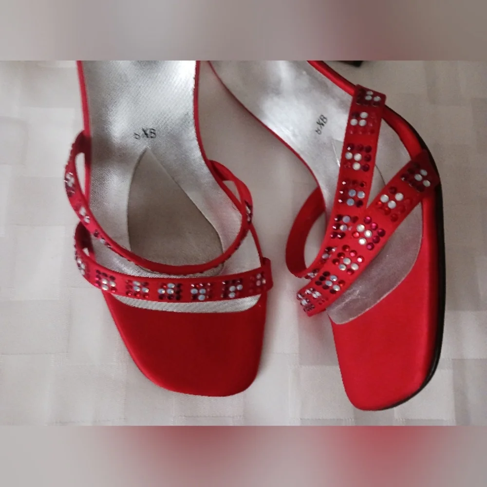 EUC Stuart Weitzman Heels 👠 - Picture 3 of 10